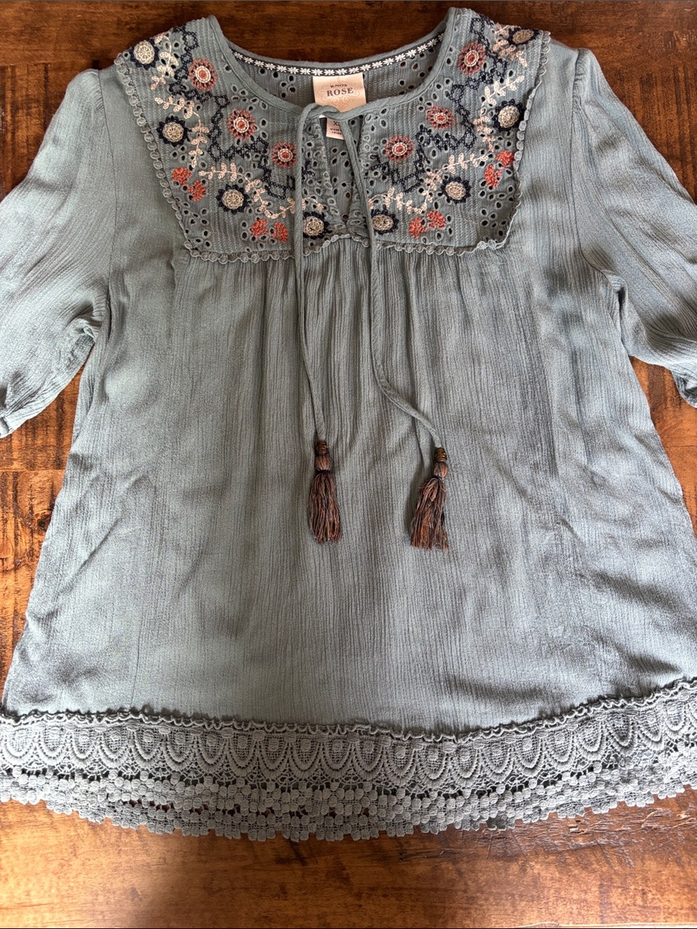 Knox Rose Sage Green Embroidered Peasant Blouse